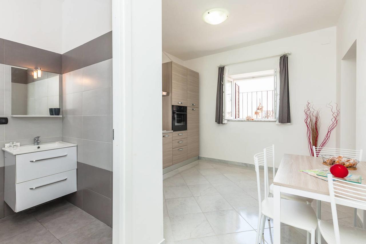 רומא L'Opera Apartments מראה חיצוני תמונה